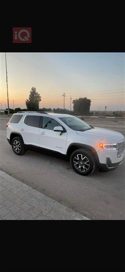 جی ئێم سی ئەکادیا